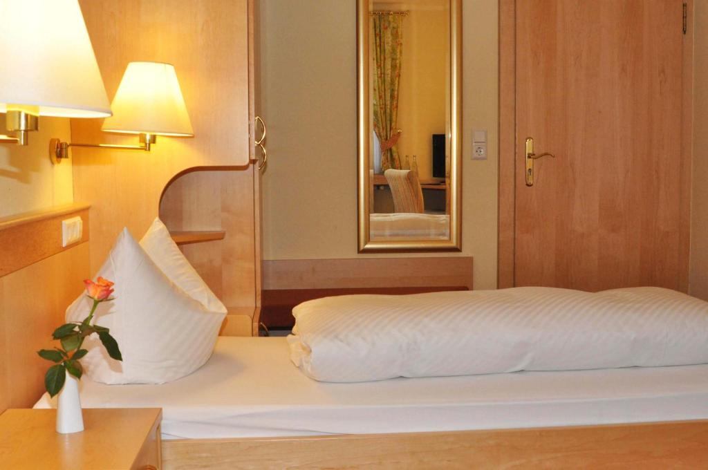 Hotel Gasthof Engel Appenweier Phòng bức ảnh